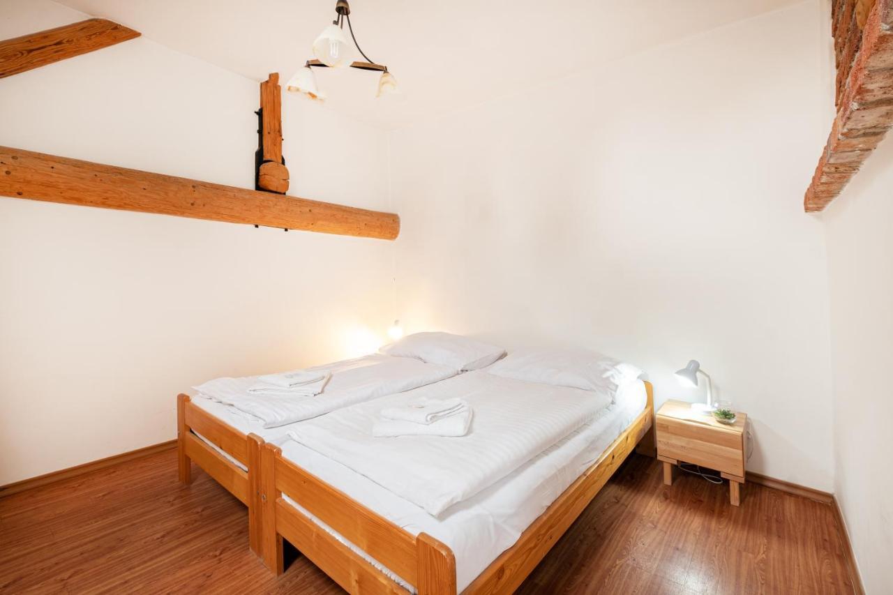 Hotel U Cisare Mirosovice Ngoại thất bức ảnh